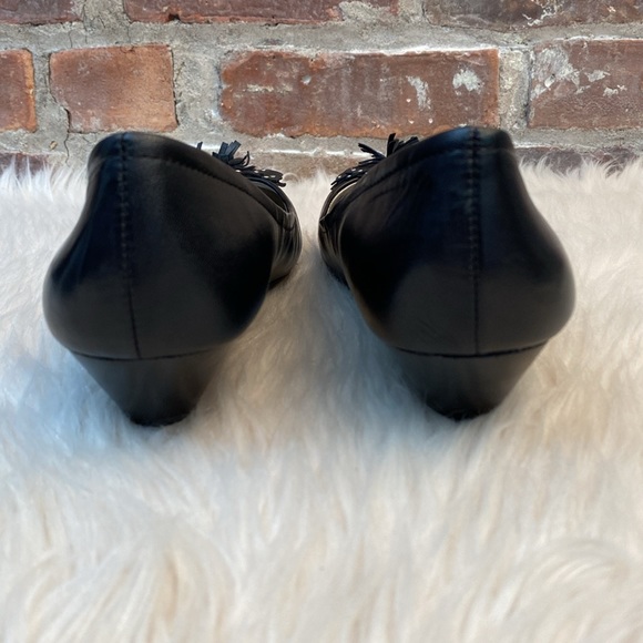 Me Too Black Leather Wedge Heels, Size 9M - Picture 8 of 15